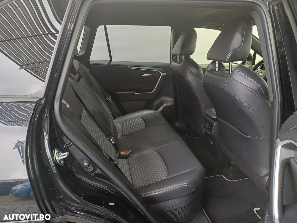 Toyota RAV4 2.5 4x4 Hybrid Black Edition - 24