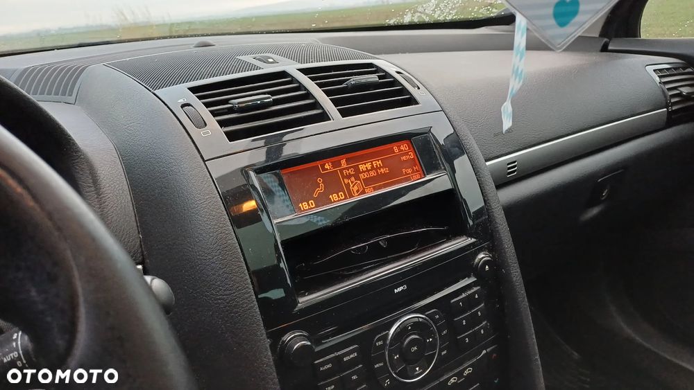 Peugeot 407 - 9