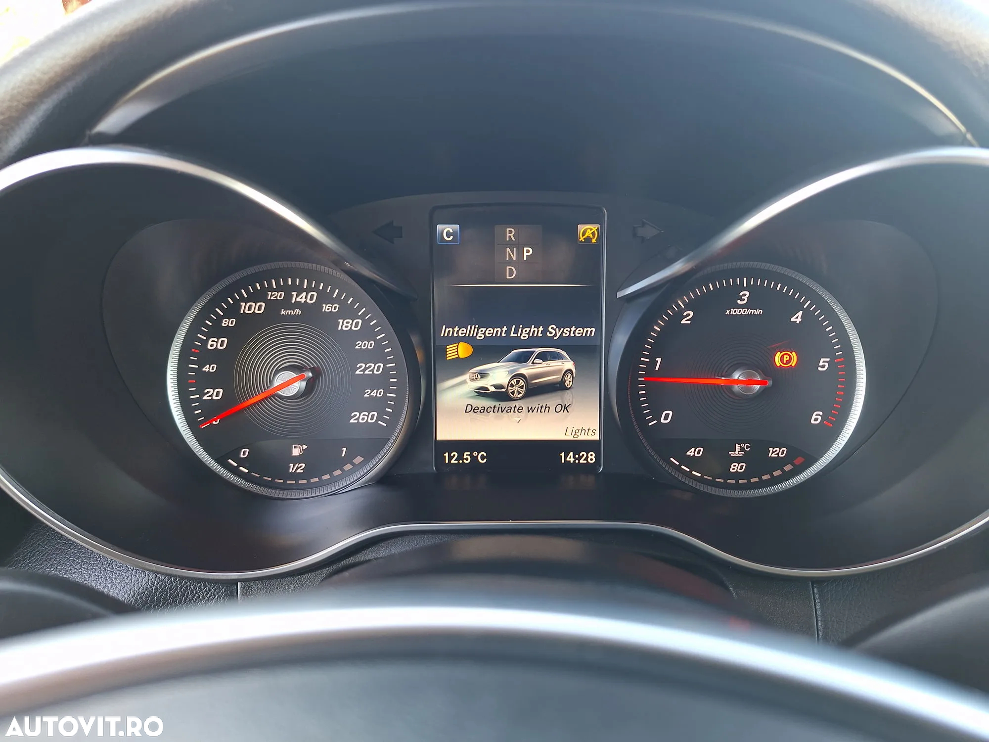 Mercedes-Benz GLC Coupe 250 d 4MATIC - 27
