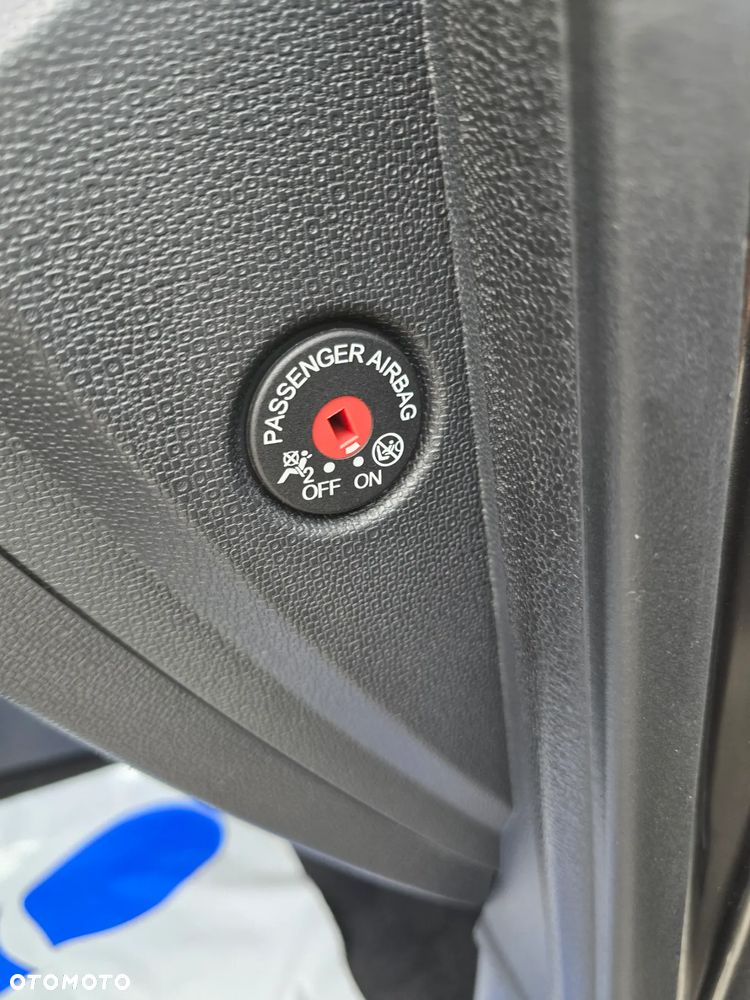 Ford EcoSport 1.0 EcoBoost TITANIUM - 31