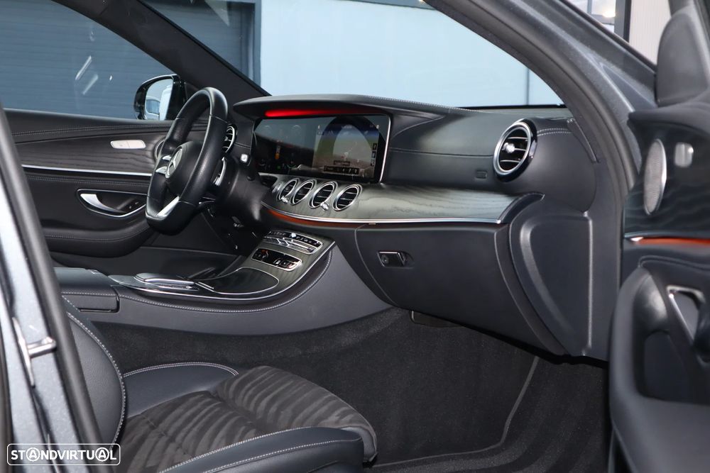 Mercedes-Benz E 300 de 9G-TRONIC AMG Line - 17