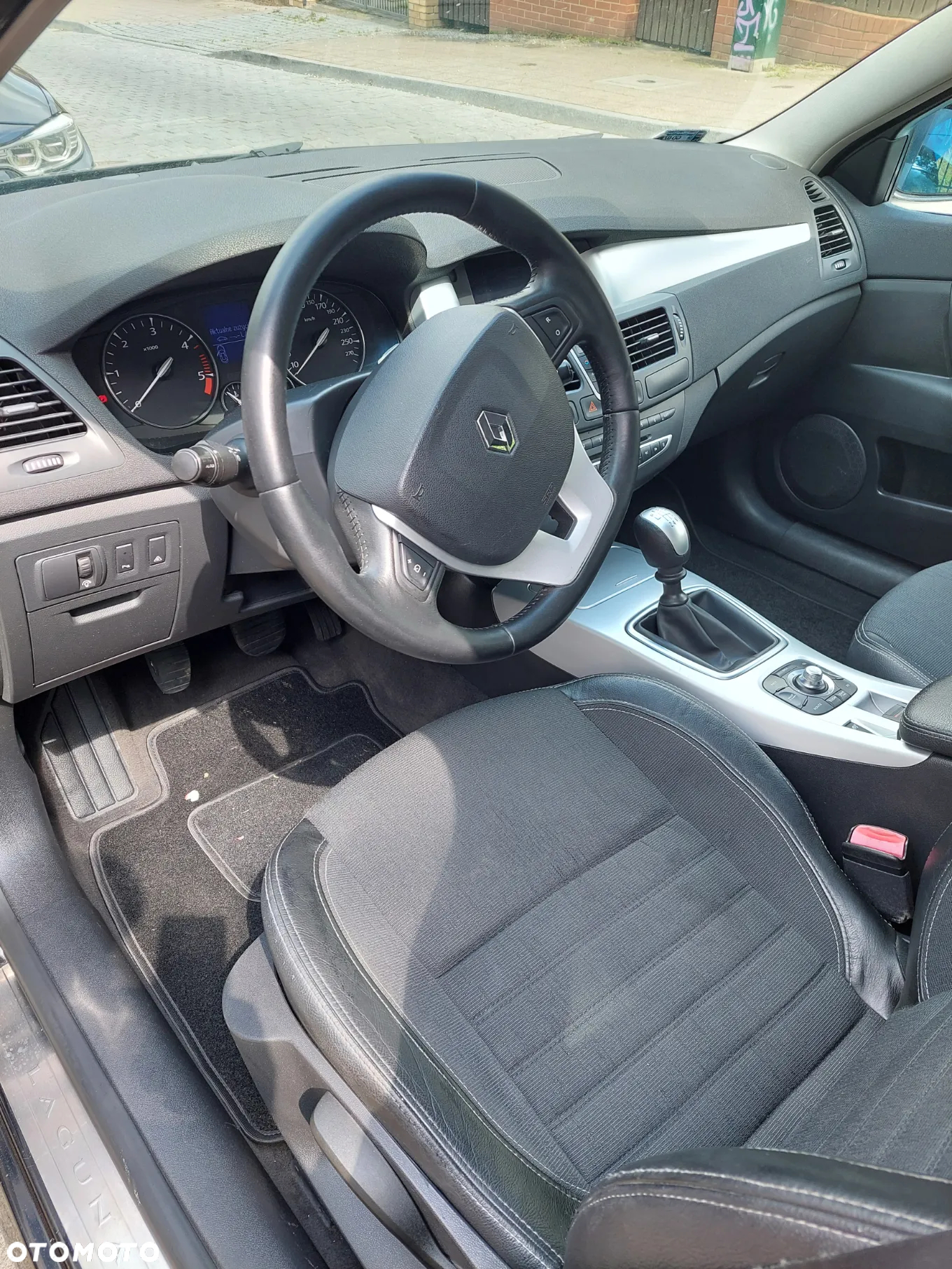 Renault Laguna - 11
