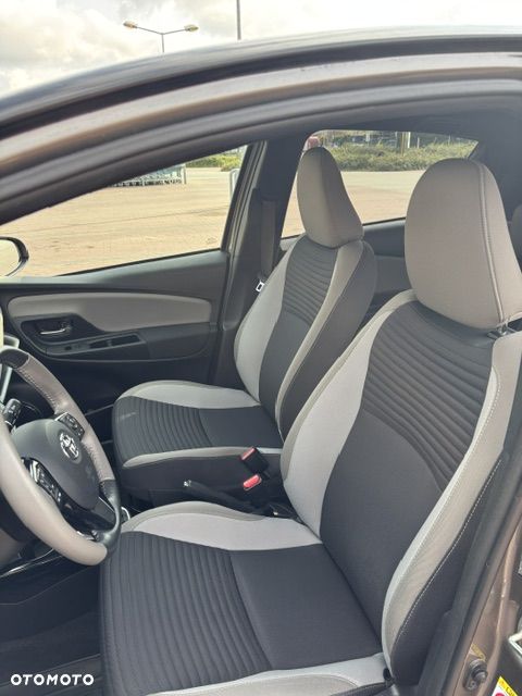 Toyota Yaris - 18
