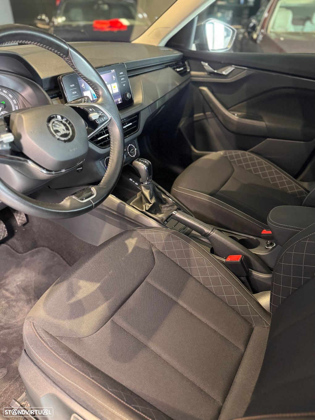 Skoda Kamiq 1.0 TSI DSG - 36