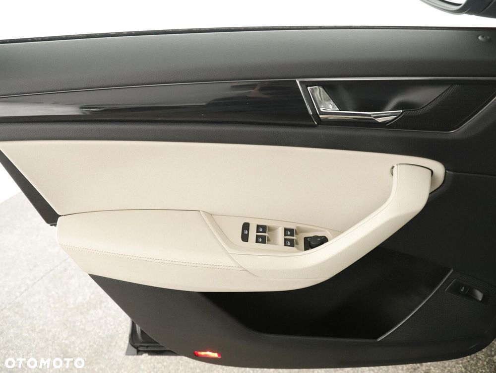 Skoda Kodiaq 2.0 TSI 4x4 Style DSG - 11