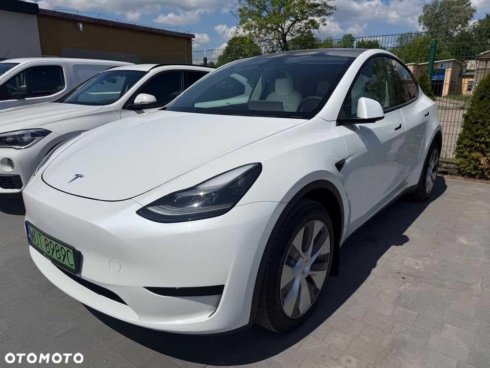 Tesla Model Y Standard - 4
