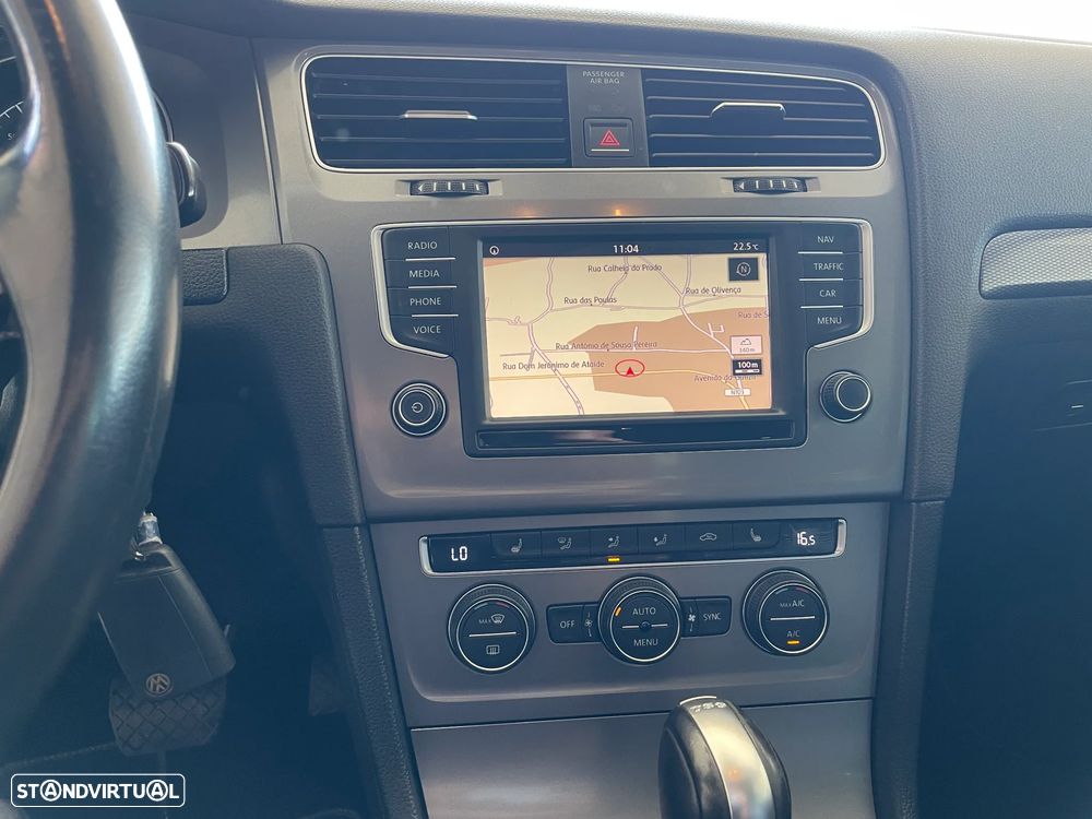 VW Golf 1.2 TSi BlueMotion DSG Lounge - 15