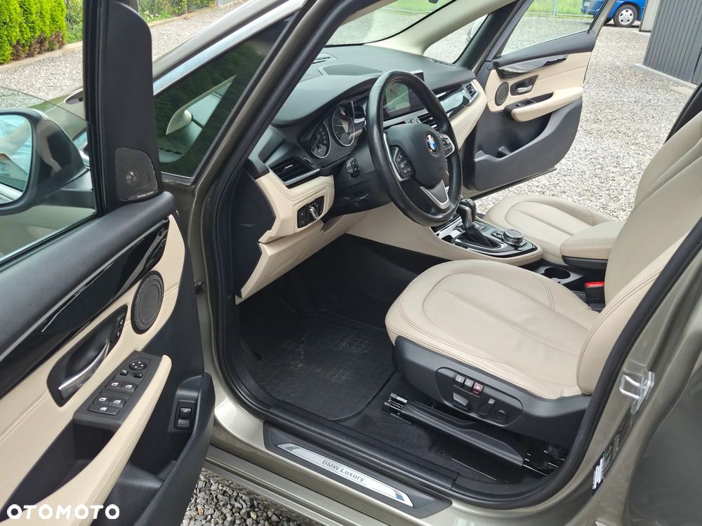 BMW Seria 2 218d Sport-Aut Luxury Line - 13