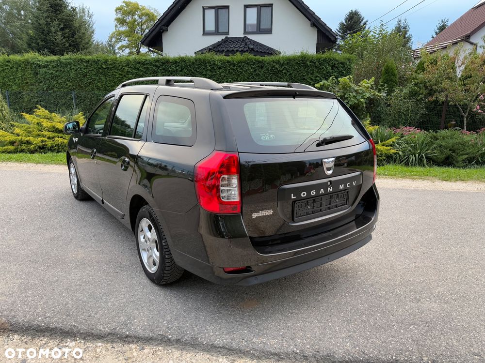 Dacia Logan TCe 90 S&S Laureate - 17