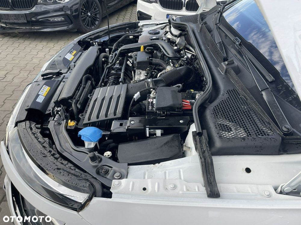 Skoda Kamiq 1.0 TSI Essence - 16