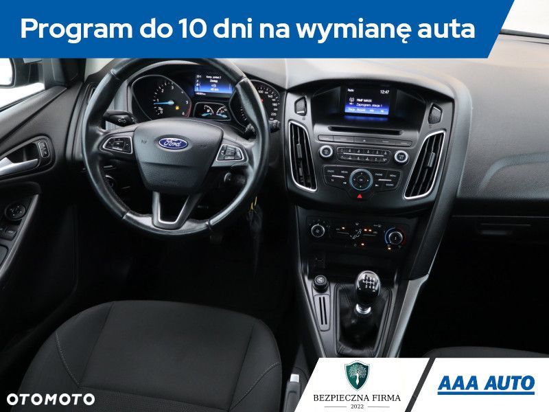 Ford Focus SW - 9
