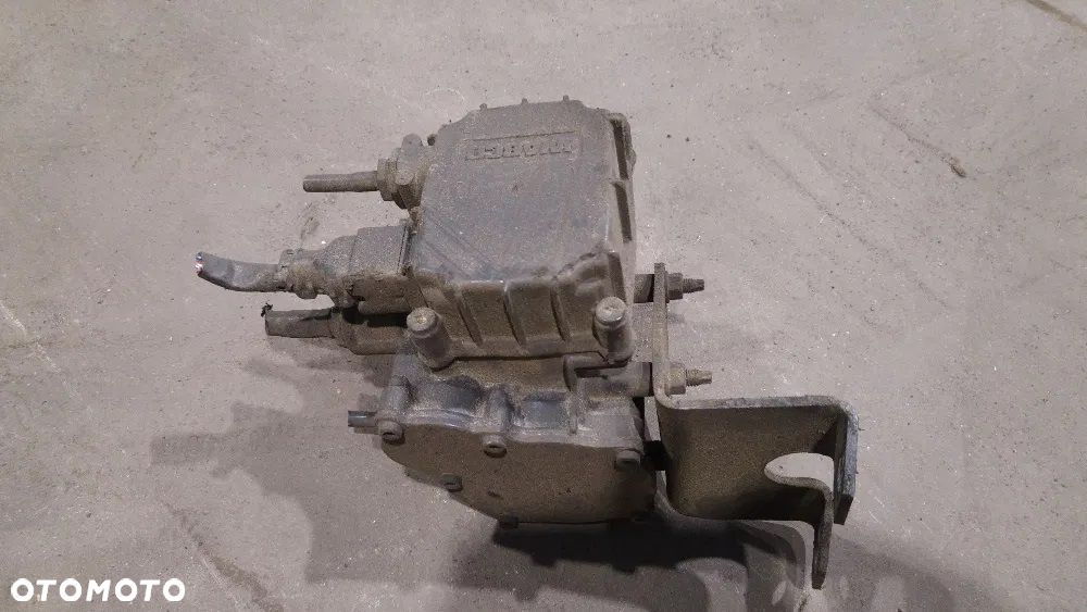 Zawór Europa Mercedes Atego II 2017r Euro 6 - 4