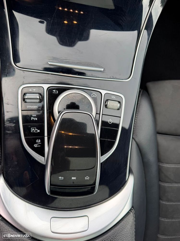 Mercedes-Benz C 300 - 22