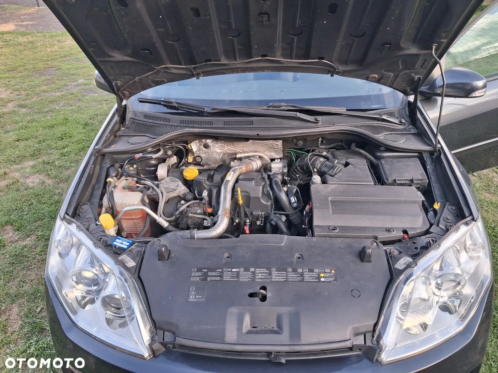 Renault Laguna dCi 110 FAP Emotion - 15