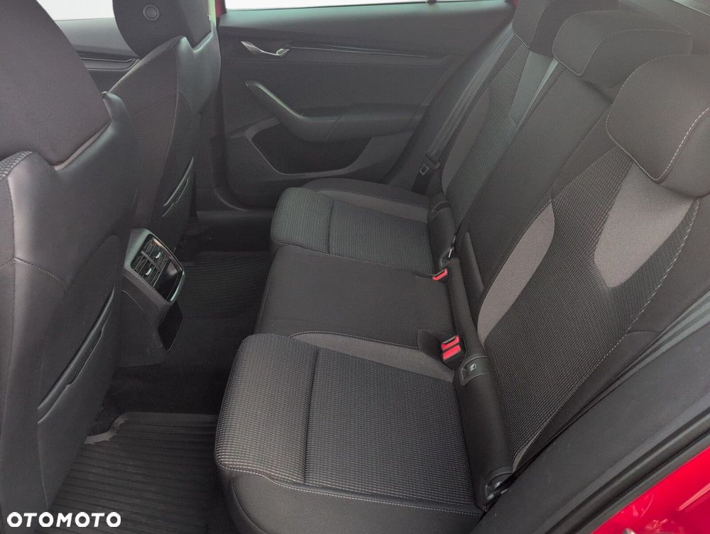 Skoda Octavia 1.5 TSI GPF ACT Ambition - 10