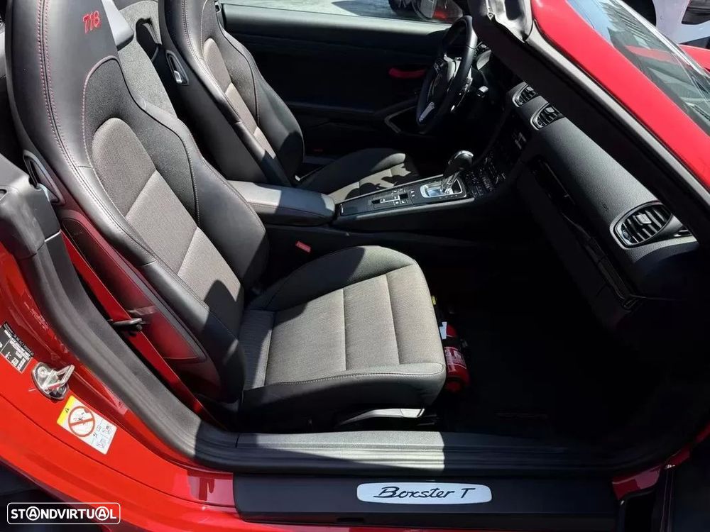 Porsche 718 Boxster 2.0 T PDK - 22