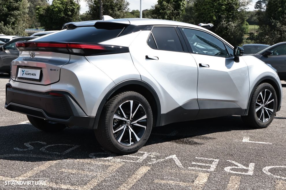 Toyota C-HR - 3