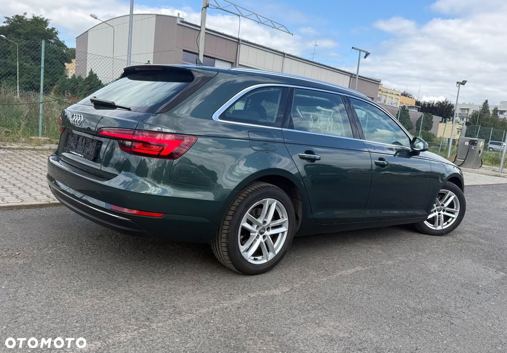 Audi A4 Avant 2.0 TDI ultra S tronic sport - 9