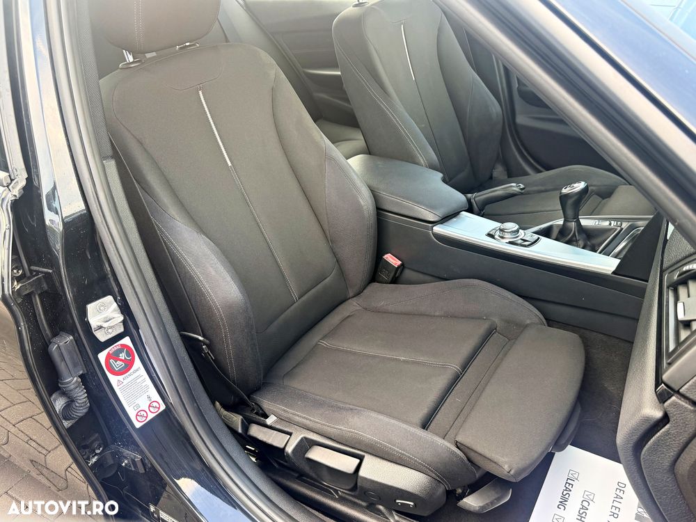 BMW Seria 3 318d Blue Performance Luxury Line - 18
