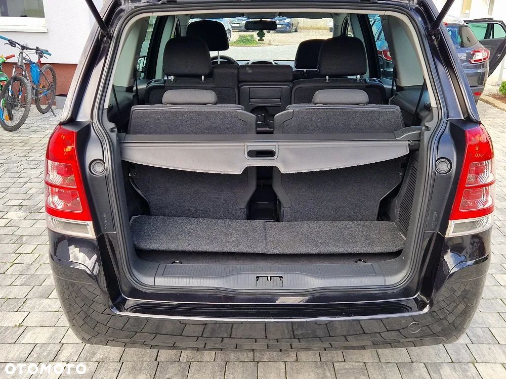 Opel Zafira 1.8 111 - 12
