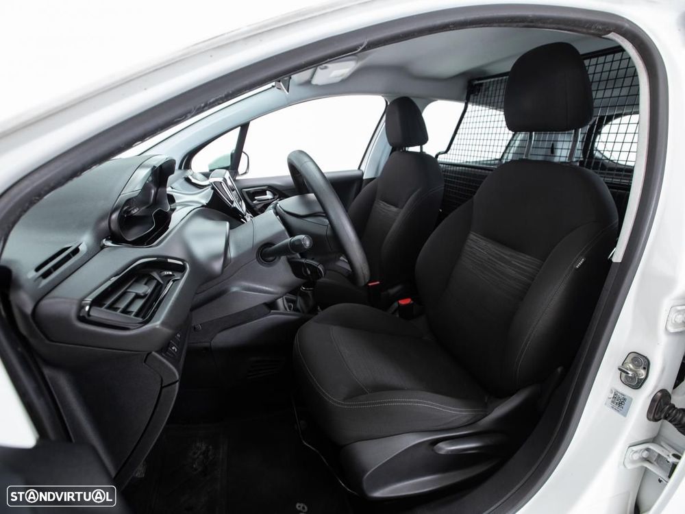 Peugeot 208 Van 1.5 BlueHDi c/IVA - 8