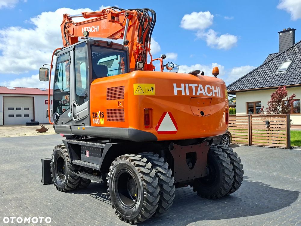 Hitachi ZX140 ROTOTILT - 17