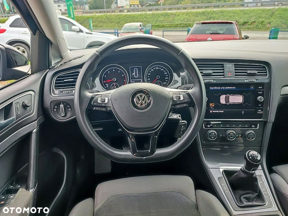 Volkswagen Golf 1.0 TSI (BlueMotion Technology) Comfortline - 12