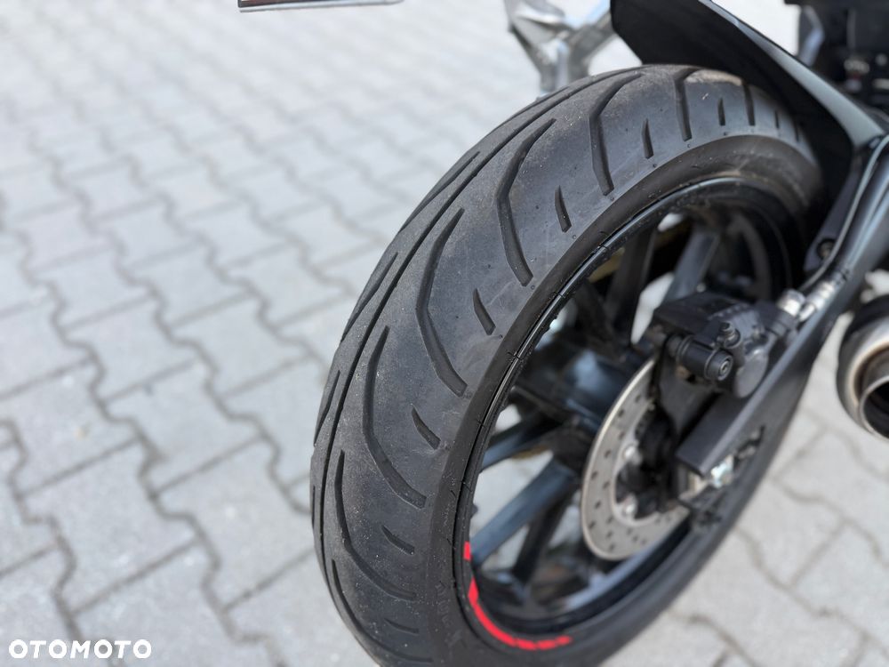 Yamaha YZF - 14