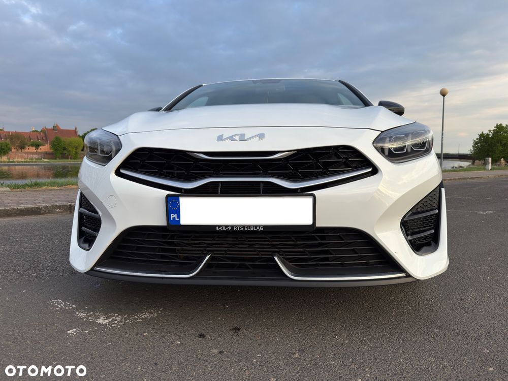 Kia ProCeed - 9