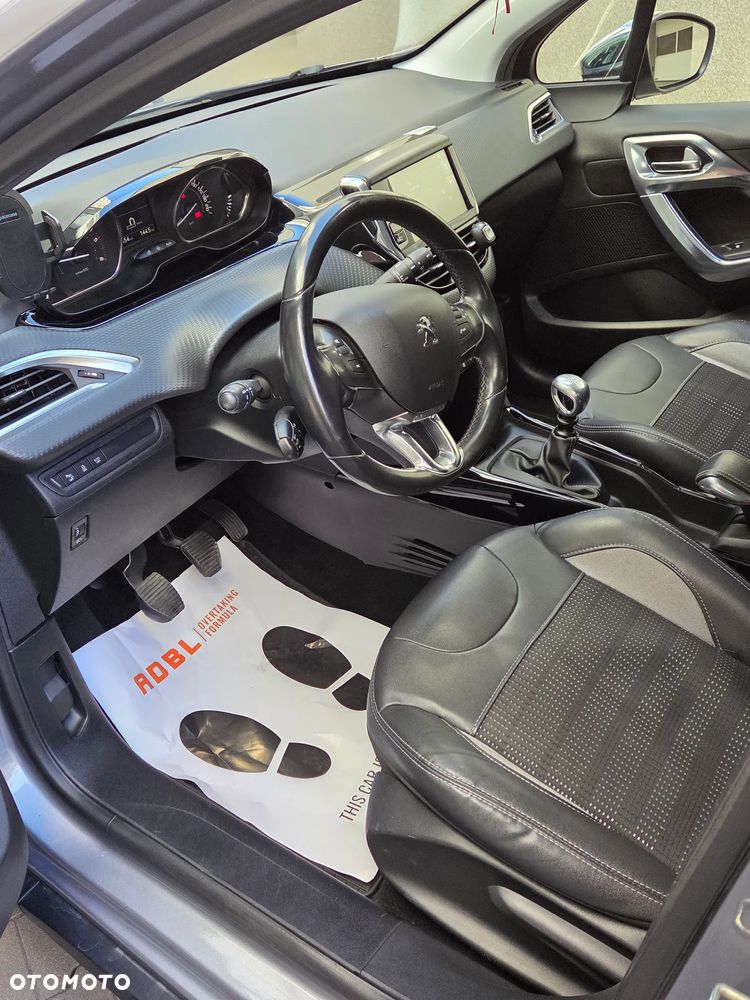 Peugeot 2008 BlueHDi FAP 120 STOP & START Allure - 9