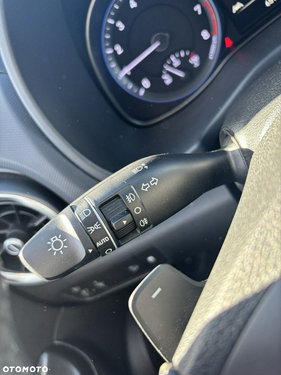 Hyundai Kona - 12