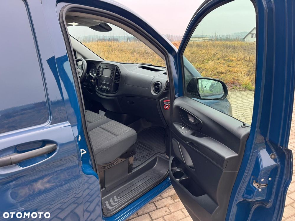 Mercedes-Benz VITO - 19
