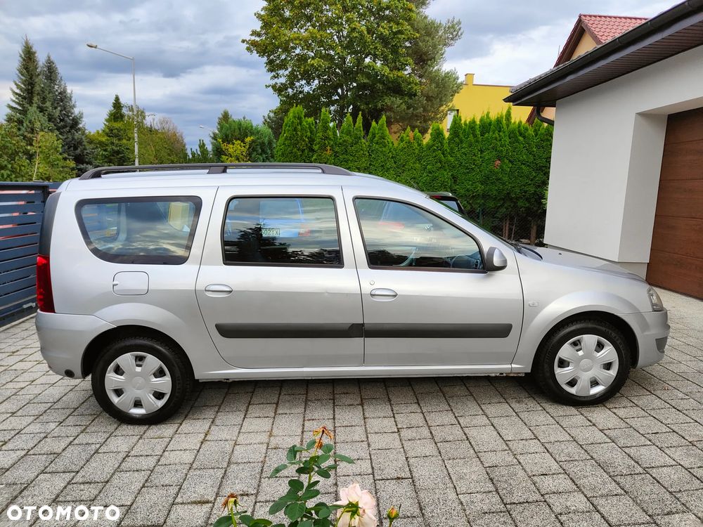 Dacia Logan 1.6 16V Laureate - 3