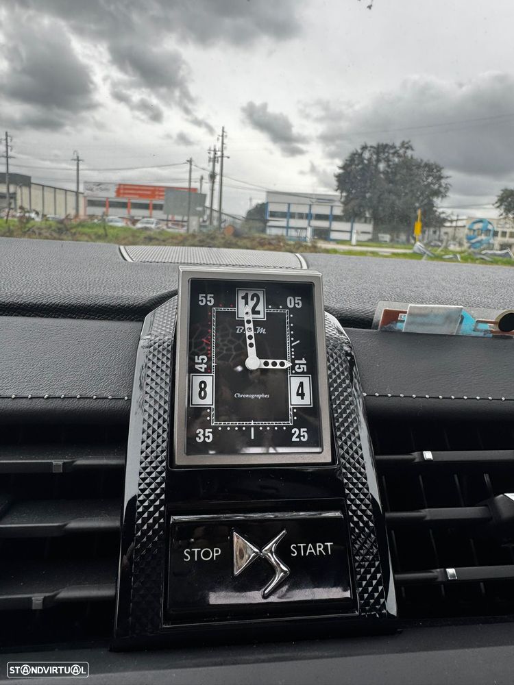 DS DS7 Crossback 2.0 BlueHDi Performance Line EAT8 - 12