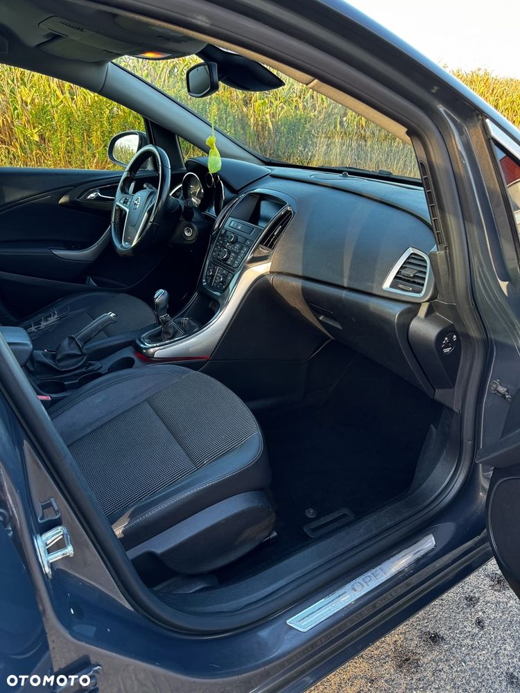 Opel Astra 1.7 CDTI Cosmo - 13