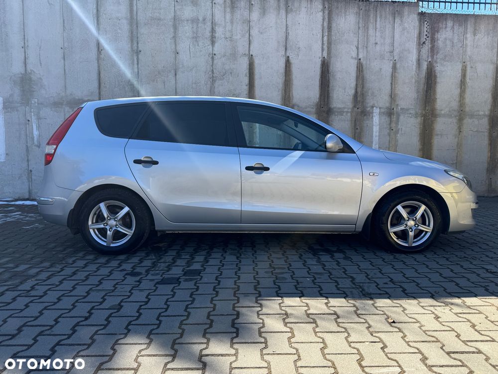Hyundai i30 1.4 Comfort - 20