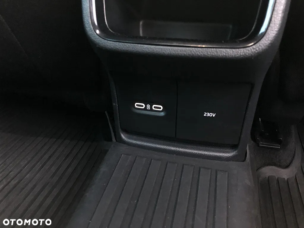 Skoda Octavia 2.0 TDI Ambition DSG - 33
