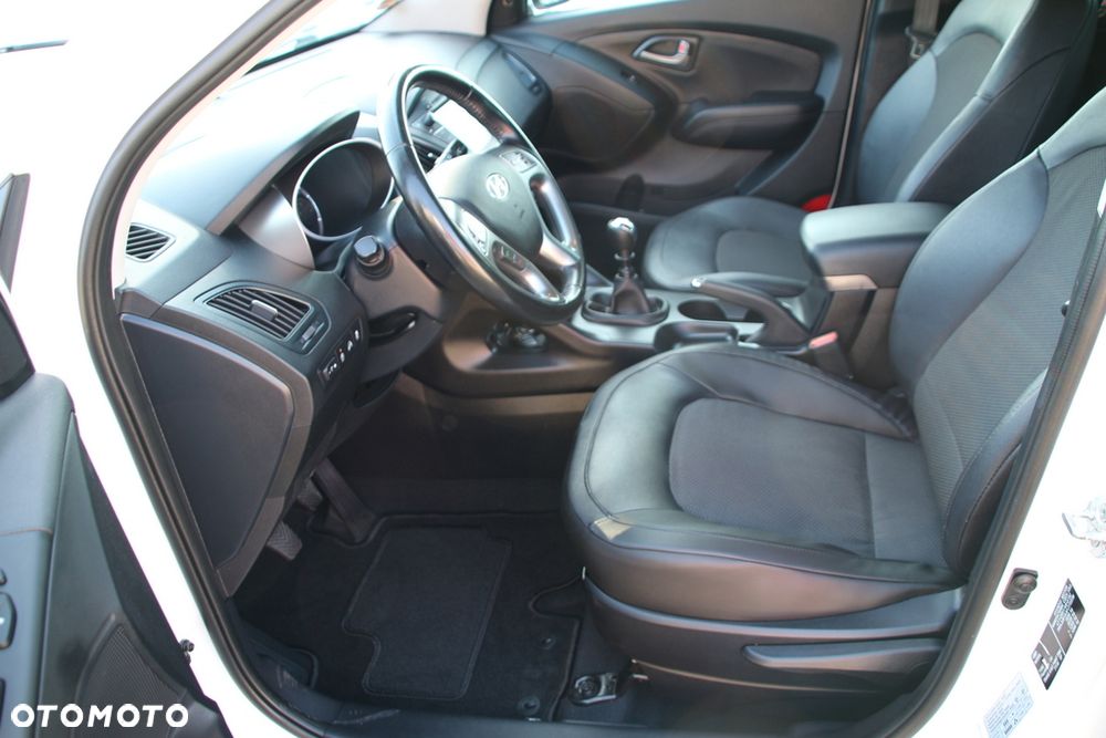 Hyundai ix35 1.6 2WD Style - 12