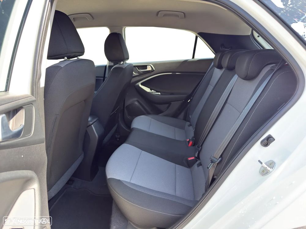 Hyundai i20 Active 1.0 T-GDi Comfort Navi - 13