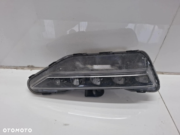 HALOGEN LEWY PRZEDNI PRZÓD DRL HYUNDAI I40 LIFT ŁADNY 92201-3z5