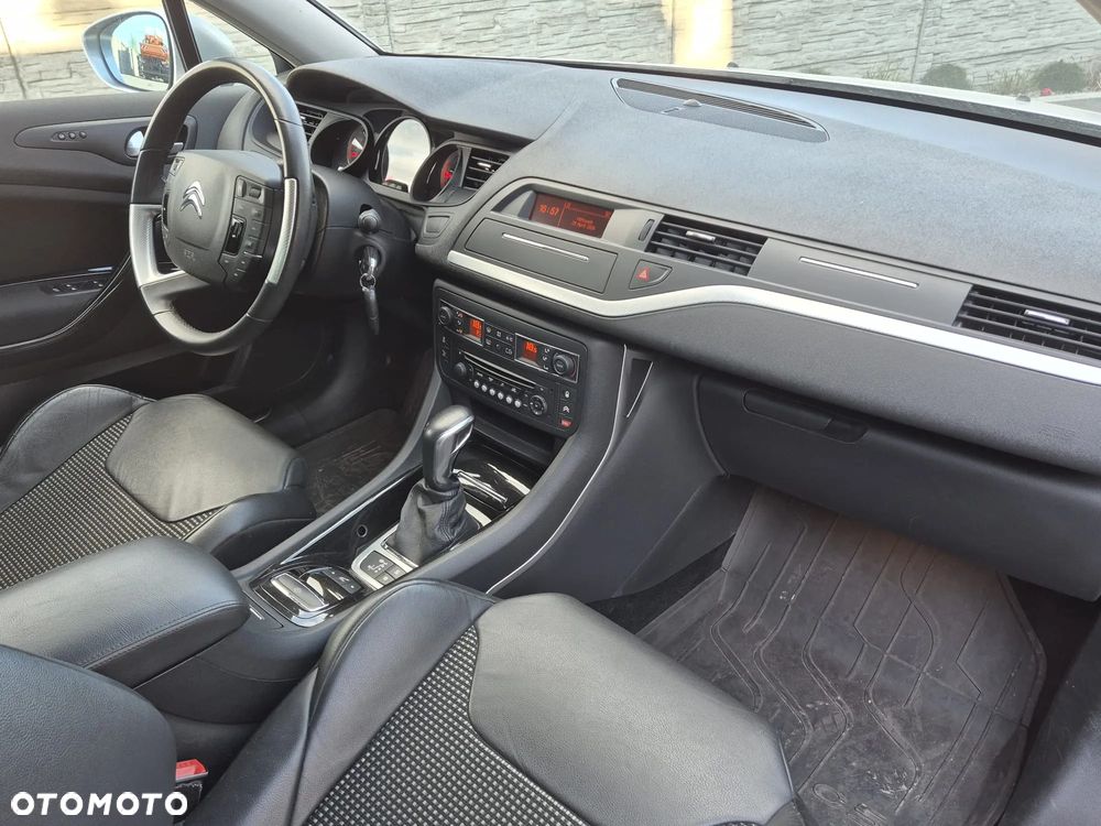 Citroën C5 2.2 HDi Exclusive - 5