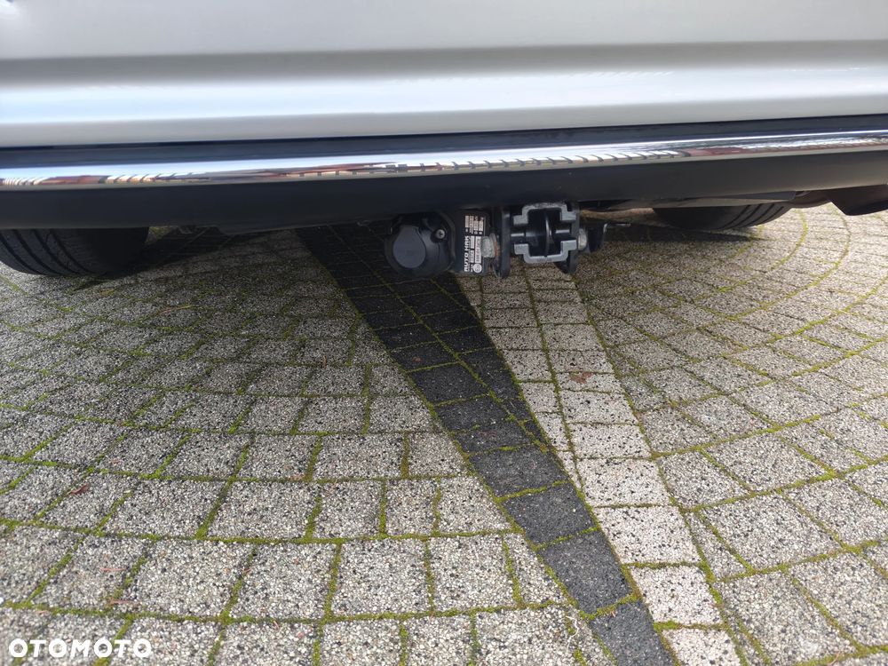 Toyota Auris 1.6 Dynamic - 10