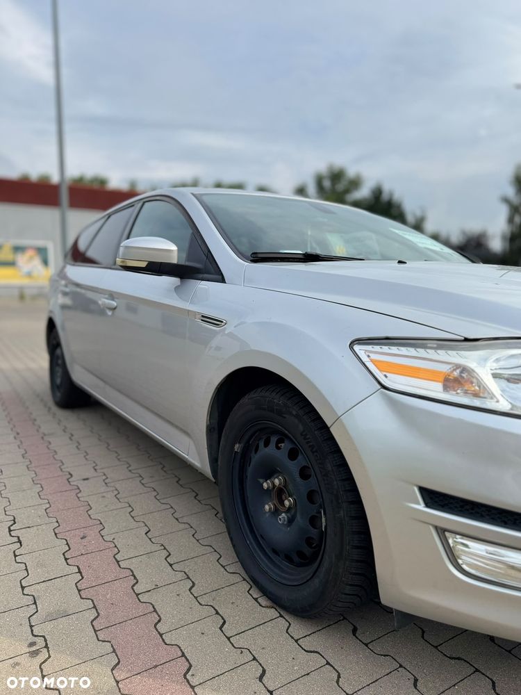 Ford Mondeo - 10