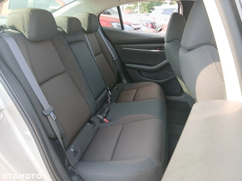 Mazda 3 - 19