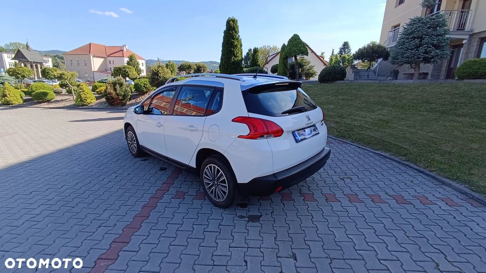 Peugeot 2008 1.6 VTi Active - 4