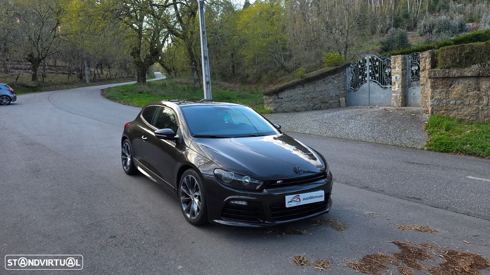 VW Scirocco 2.0 TDI (Blue Motion Technologie) - 2