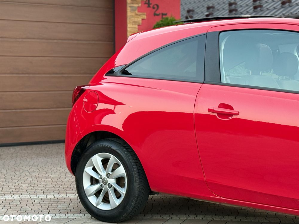 Opel Corsa 1.4 16V Cosmo - 5
