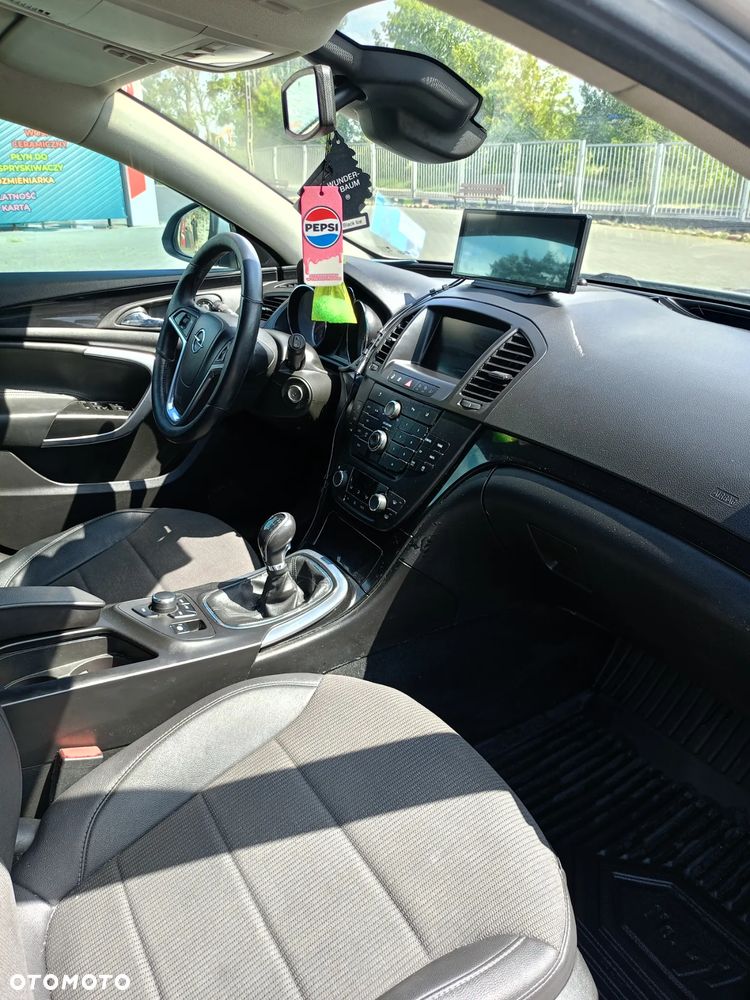 Opel Insignia 2.0 CDTI - 16