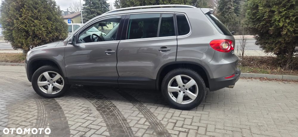 Volkswagen Tiguan 2.0 TDI DPF BlueMotion Technology Exclusive - 7