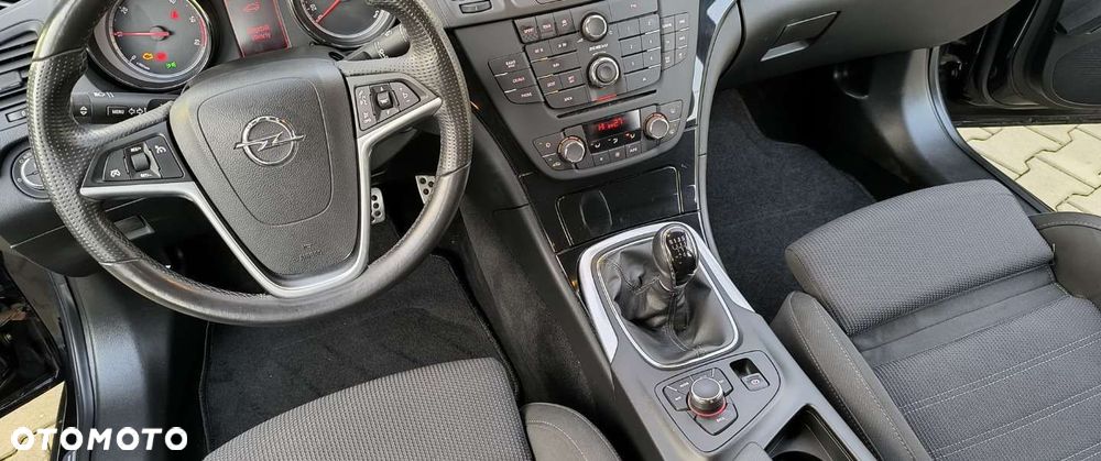 Opel Insignia 2.0 CDTI Design Edition - 29